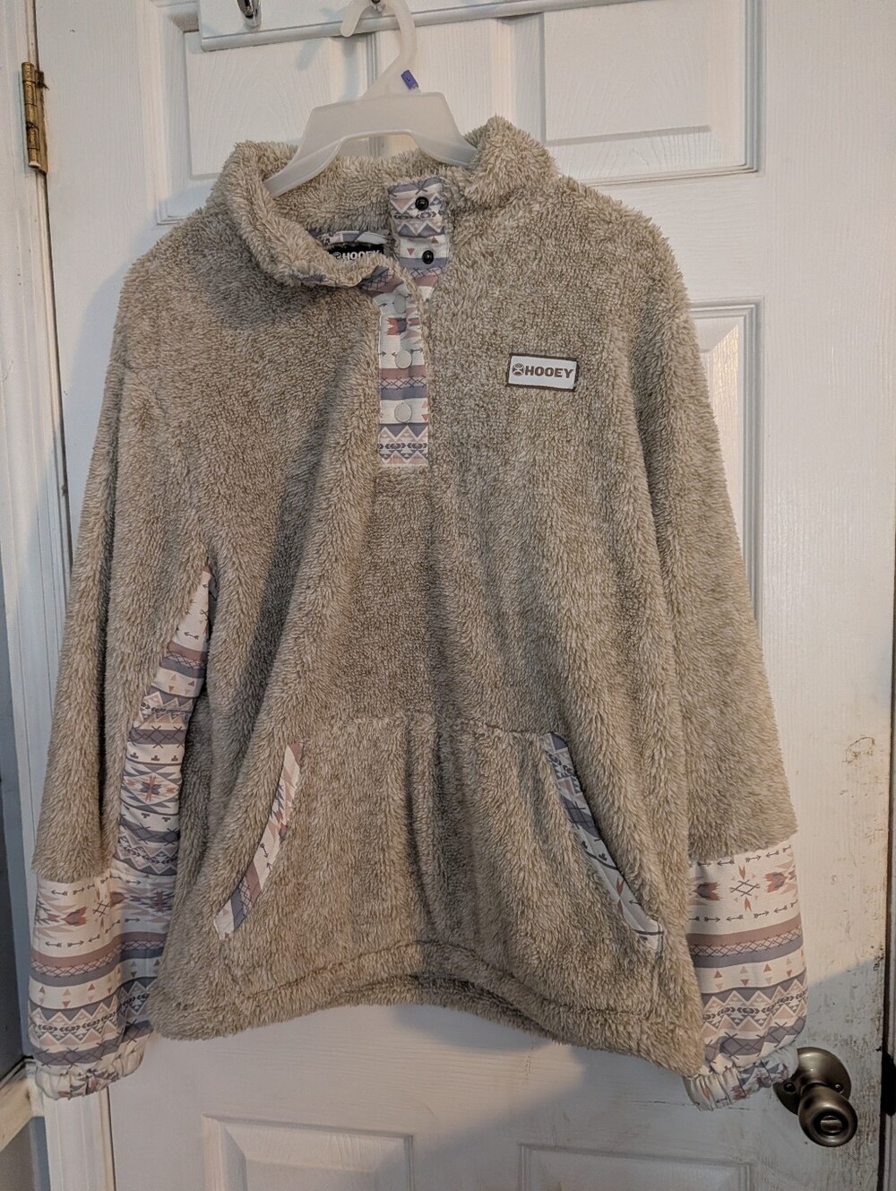 Hooey Women''s Plush Sherpa Zip-Up Sweater in Beige with Patterned Accents